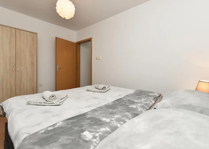 Stanko 2367 Apartman *