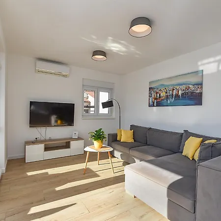 Lägenhet Stanko 2367 *