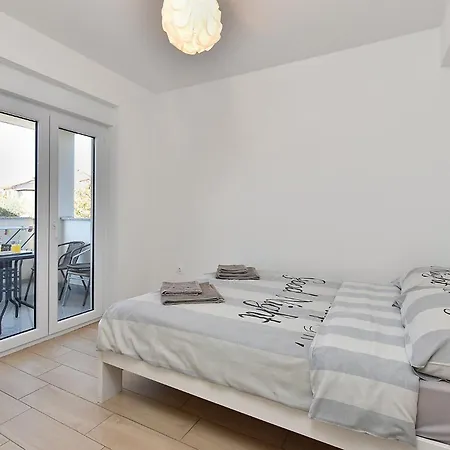 Lägenhet Stanko 2367